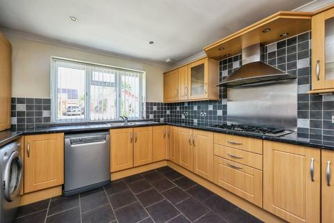 4 bedroom detached bungalow for sale, Windsmoor Road, Brinsley, Nottingham