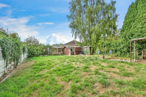 4 bedroom detached bungalow for sale, Windsmoor Road, Brinsley, Nottingham