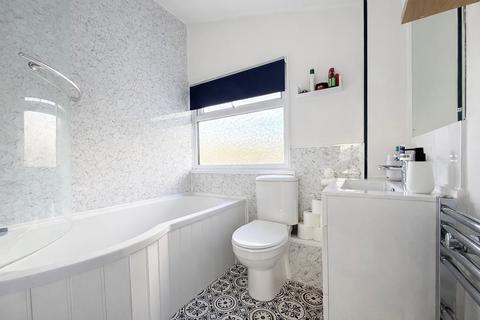 2 bedroom terraced house for sale, Broadsands Walk, Gosport