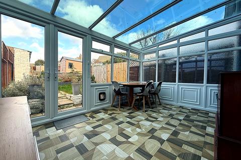 2 bedroom terraced house for sale, Broadsands Walk, Gosport