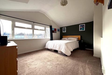 2 bedroom terraced house for sale, Broadsands Walk, Gosport