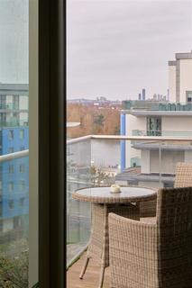 2 bedroom flat for sale, Riverside Quarter, Wandsworth, SW18