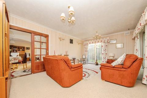 3 bedroom detached house for sale, Birchwood Drive, Rushmere St. Andrew, Ipswich