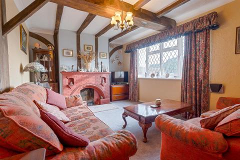 4 bedroom semi-detached house for sale, Bull Lane, Eccles