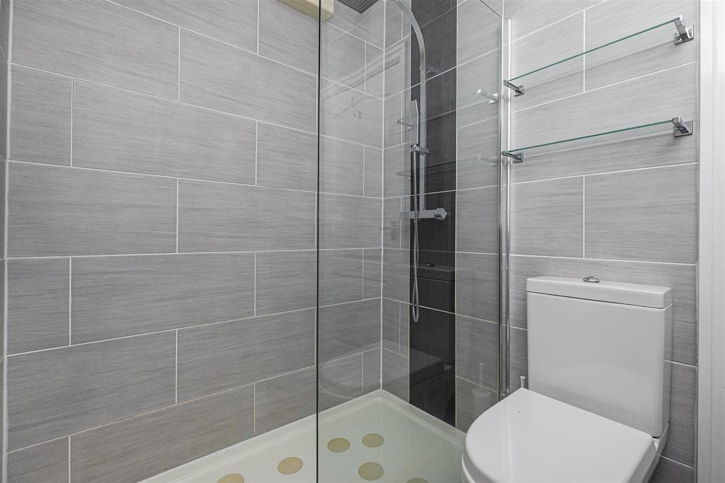 Bramleys Estate Agents - Pye Nest - Halifax (22).j