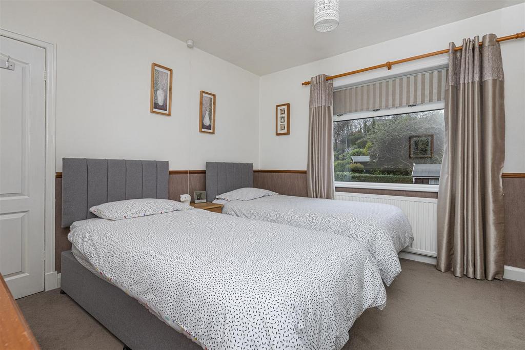 Bramleys Estate Agents - Pye Nest - Halifax (35).j