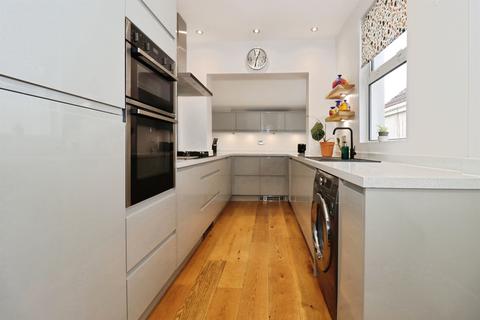 2 bedroom terraced house for sale, London Street, Bristol