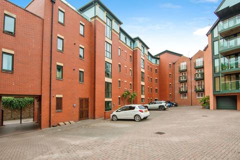 2 bedroom ground floor flat for sale, Bridge Street, Hereford
