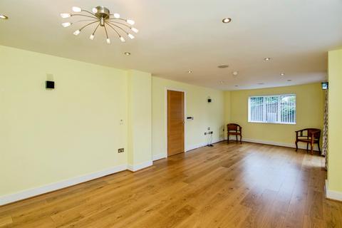 2 bedroom ground floor flat for sale, Bridge Street, Hereford