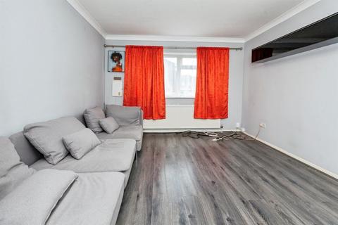 undefined, Welland Close, SLOUGH