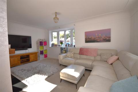 undefined, Stonebank Drive, Little Neston