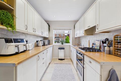 2 bedroom semi-detached house for sale, Arundel Drive, West Monkseaton