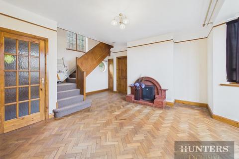 3 bedroom detached house for sale, Mountside, Scarborough