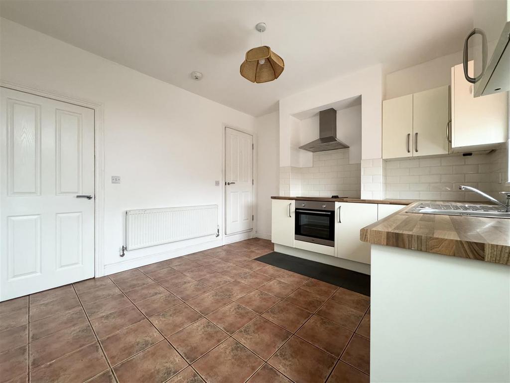 Dining kitchen