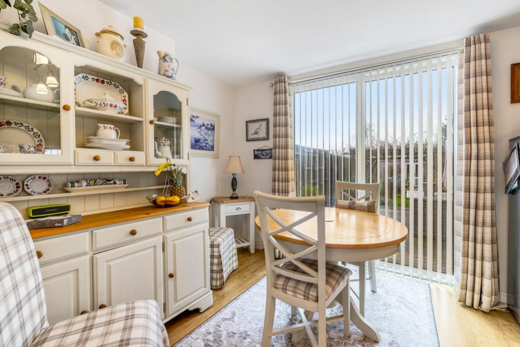 278 Sleaford Road (Boston)-20