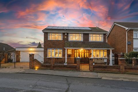undefined, Dunstable Road, Stanford-Le-Hope, SS17