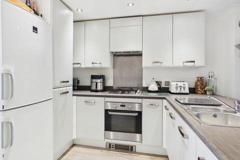 2 bedroom end of terrace house for sale, Field Sidings Way, Kingswinford