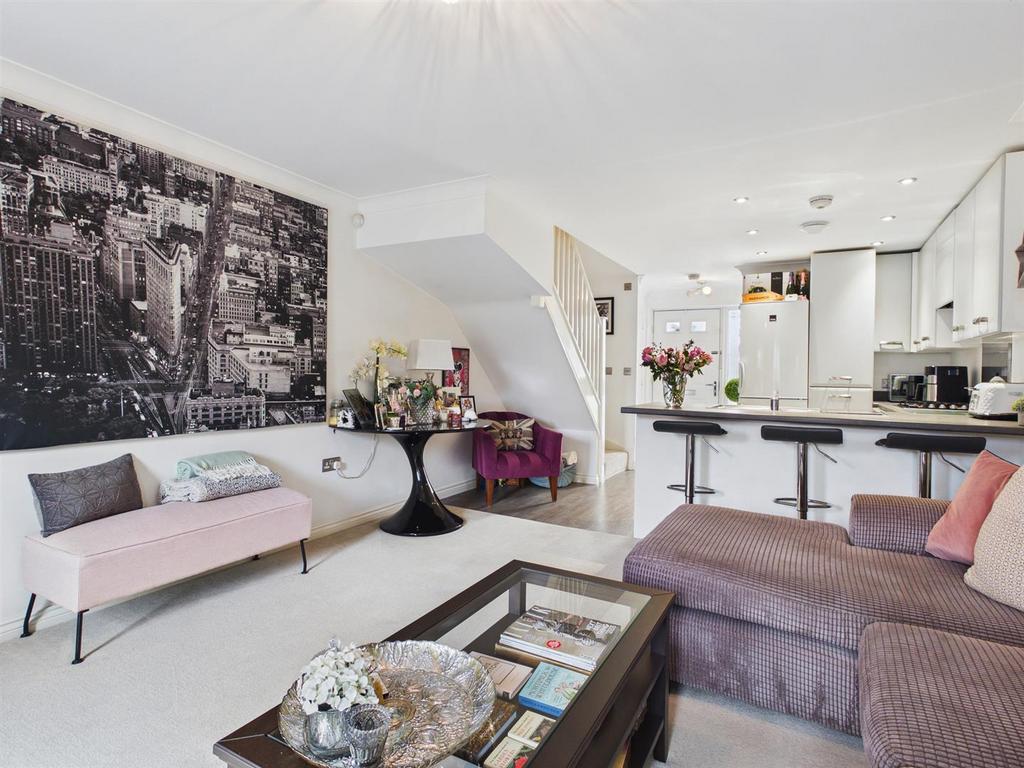 Lounge/Kitchen