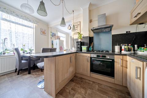 2 bedroom end of terrace house for sale, Prince Albert Road, Southsea PO4