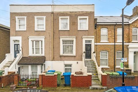3 bedroom house for sale, Kings Grove, London SE15