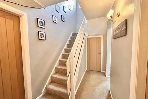 4 bedroom semi-detached house for sale, Breck Lea, Sowerby Bridge HX6