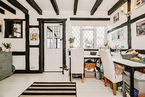 4 bedroom cottage for sale, Sea Lane, Ferring, Worthing