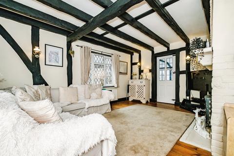 4 bedroom cottage for sale, Sea Lane, Ferring, Worthing
