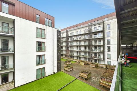 2 bedroom apartment for sale, Farnborough Road, Farnborough, Hampshire
