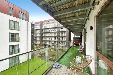 2 bedroom apartment for sale, Farnborough Road, Farnborough, Hampshire