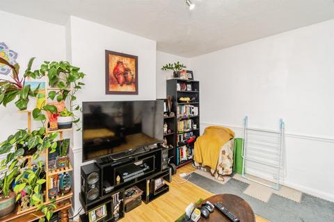 1 bedroom maisonette for sale, Spring Close, Southampton