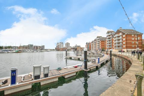 2 bedroom apartment for sale, Coprolite Street, Ipswich