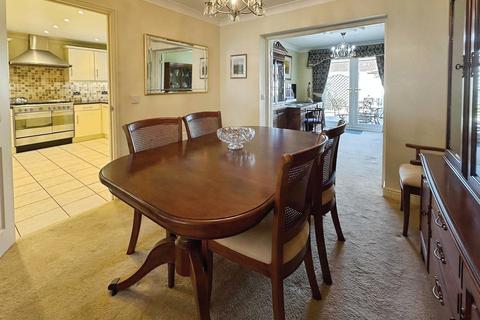 3 bedroom detached bungalow for sale, Partridge Close, Rainworth, Mansfield