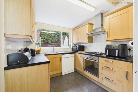 3 bedroom semi-detached house for sale, Woodlands Drive, Hoole, CH2