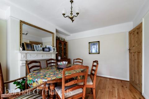 3 bedroom semi-detached house for sale, Covington Gardens, London