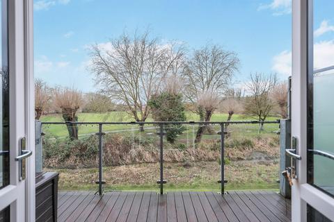 undefined, Bartlett Crescent, High Wycombe