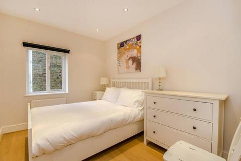 2 bedroom flat to rent, Claremont Road, Highgate, London, N6