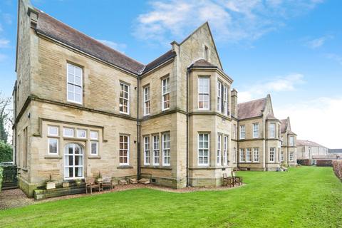 2 bedroom flat for sale, Jill Kilner Drive, Burley In Wharfedale, Ilkley