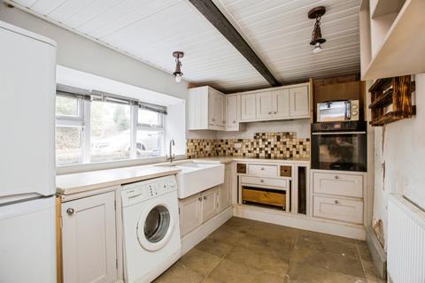 2 bedroom terraced house for sale, Keighley Road, Halifax