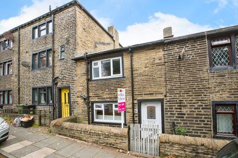 2 bedroom terraced house for sale, Keighley Road, Halifax