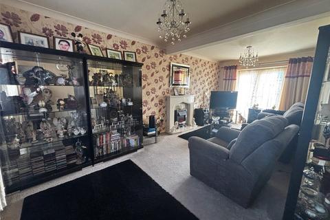 3 bedroom terraced house for sale, Arneways Avenue, Chadwell Heath RM6