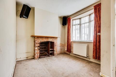 3 bedroom terraced house for sale, High Street, Haydon Wick, SWINDON