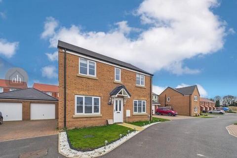 4 bedroom detached house for sale, Bassett Road, Thurston,