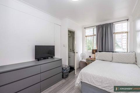 1 bedroom flat for sale, Romney Court, Shepherds Bush Green, London, W12