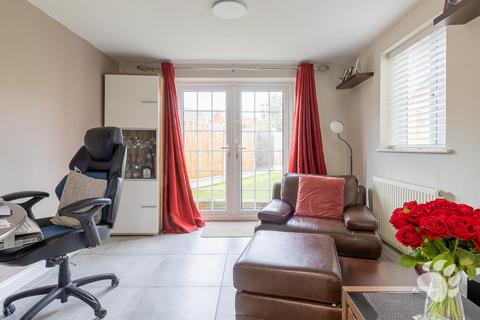 5 bedroom detached house for sale, Lennox Drive, Wickford SS12