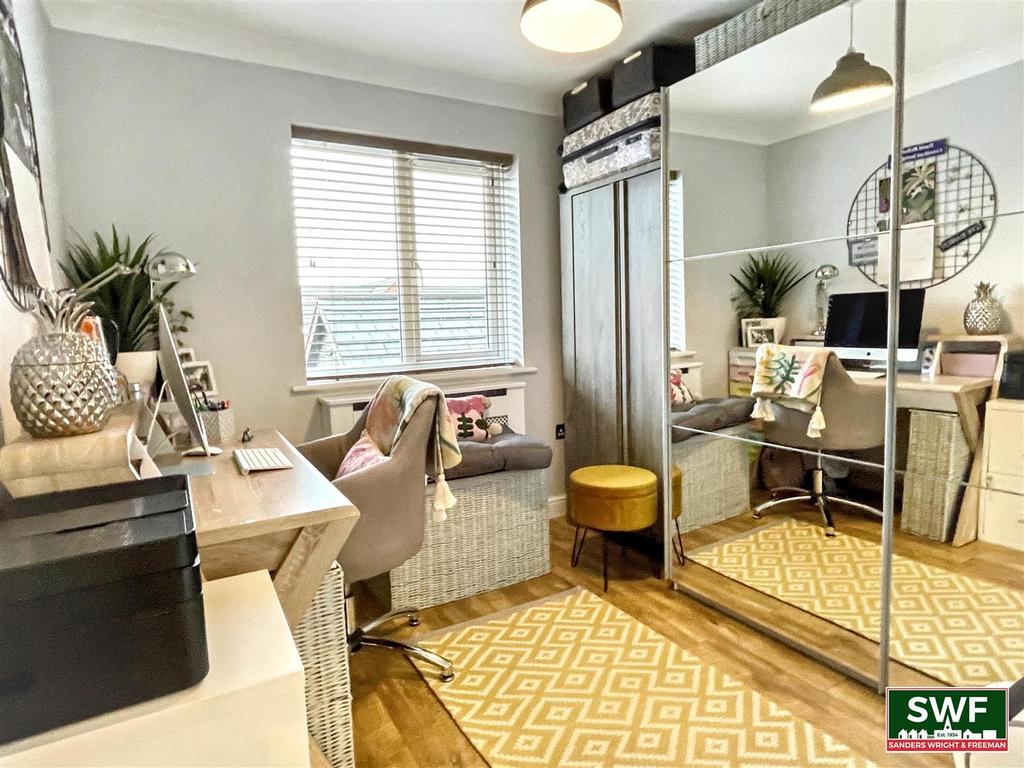 Bedroom4.jpg