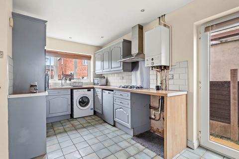 4 bedroom detached house for sale, 28 Saunders Street, Northwick, Worcester.  WR3 7ED