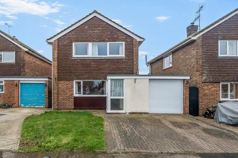 3 bedroom detached house for sale, Kiln Close, Challock, Ashford TN25 4DA