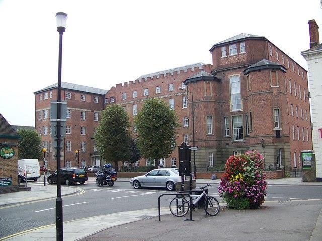 Pembroke House, Fisherton Street, Salisbury - geog