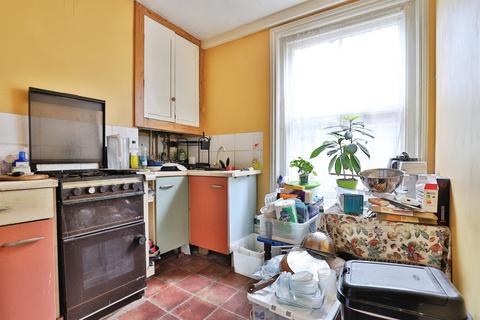 4 bedroom end of terrace house for sale, St Clements Road, Bournemouth