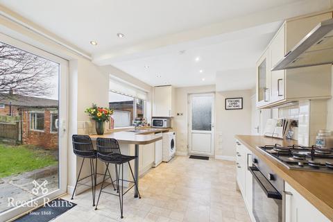 3 bedroom semi-detached house for sale, Cumberland Avenue, Lancashire PR25